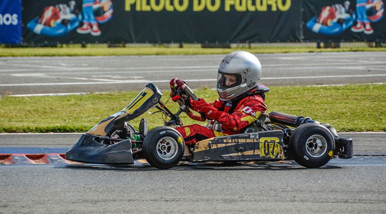 Romullo Ribas estreia na Copa SP de Kart da Granja Viana neste final de semana